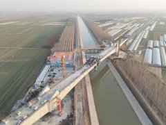 雄商高铁全线5座跨度180米以上的